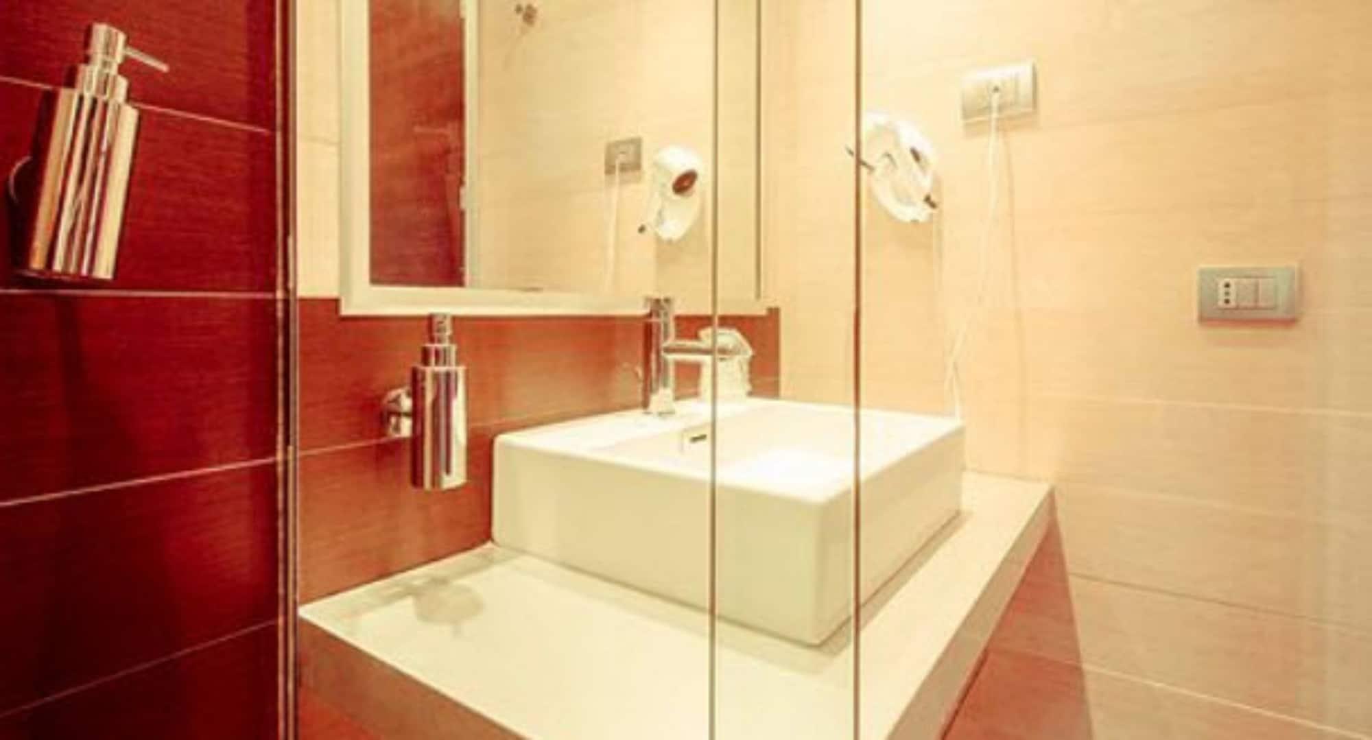 Ways Garden Hotel&leisure 4* Rom